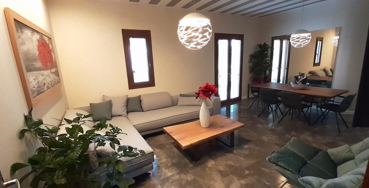 Andros 4 All Seasons Villas & Suites Ormos  Екстериор снимка