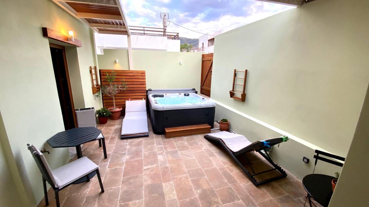 Andros 4 All Seasons Villas & Suites Ormos  Екстериор снимка