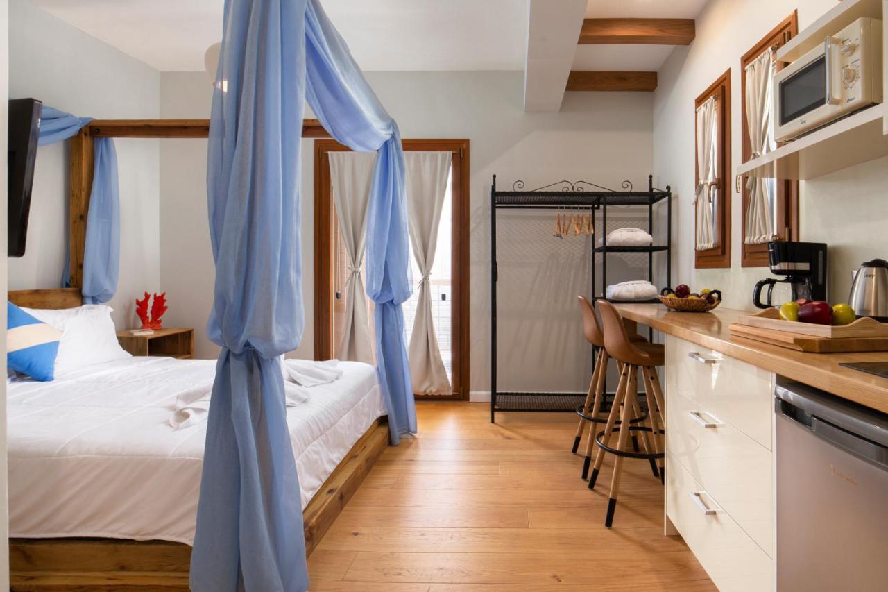 Andros 4 All Seasons Villas & Suites Ormos  Екстериор снимка
