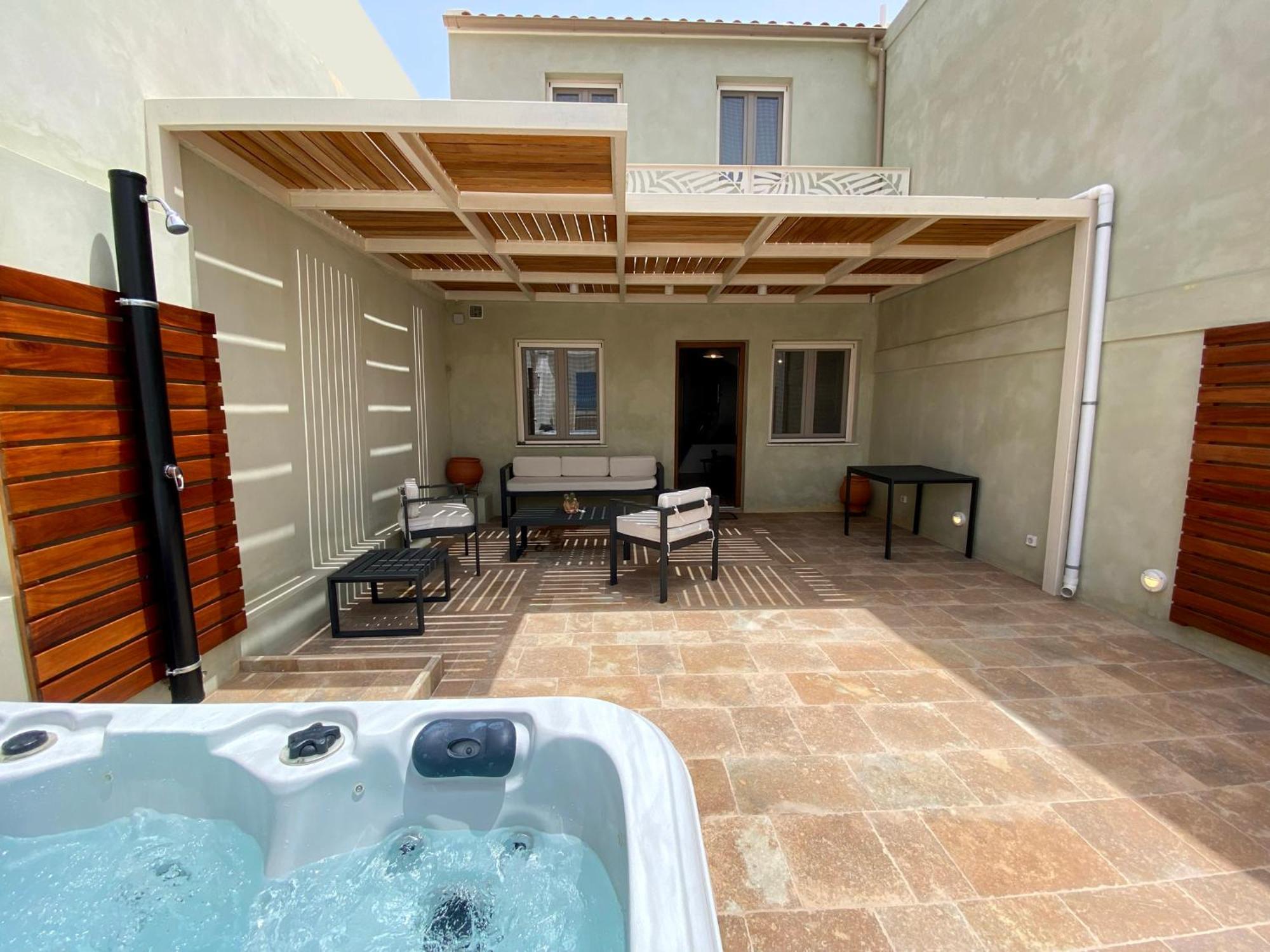 Andros 4 All Seasons Villas & Suites Ormos  Екстериор снимка