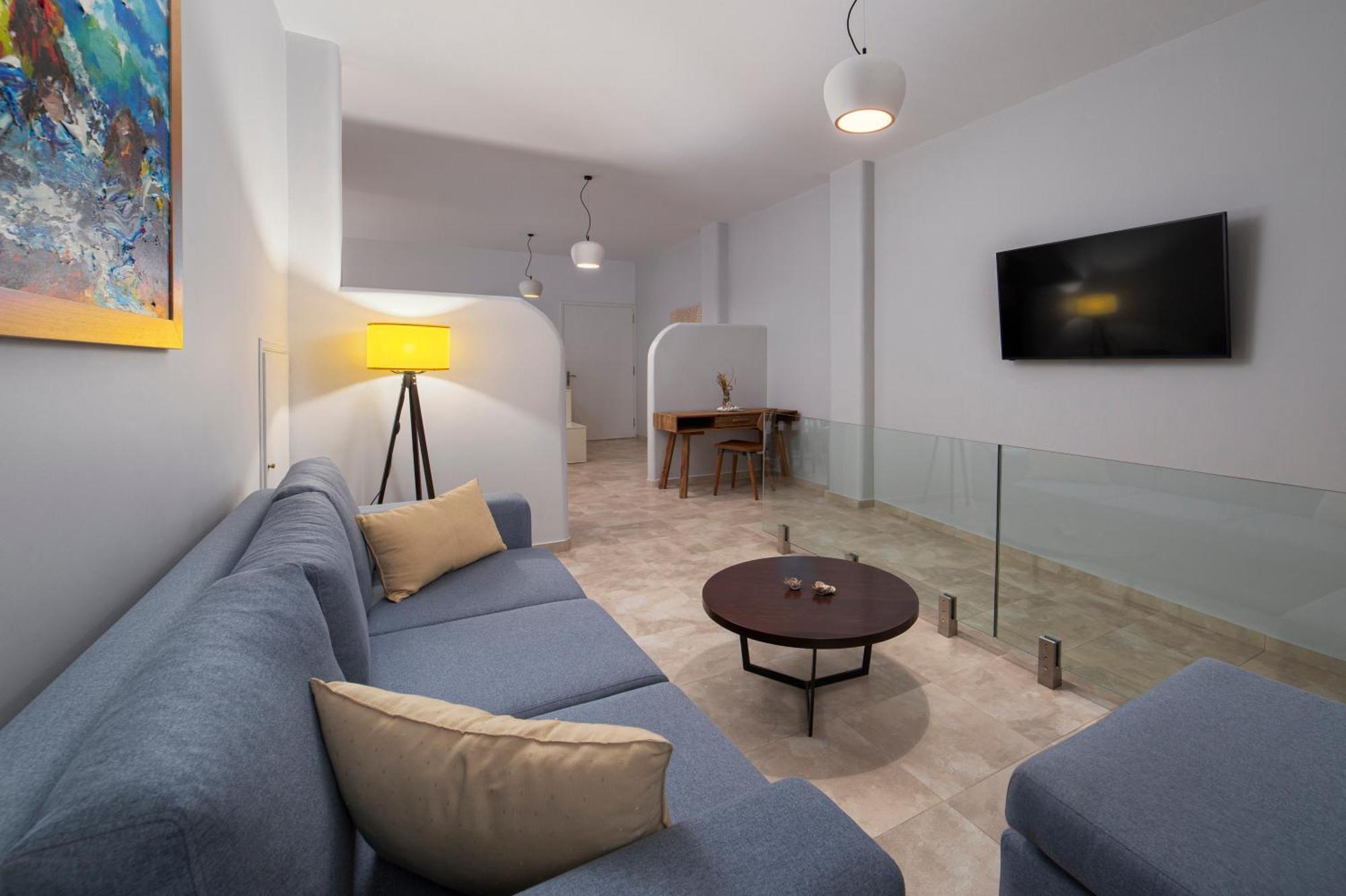 Andros 4 All Seasons Villas & Suites Ormos  Екстериор снимка